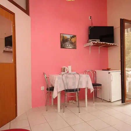 Family Friendly Seaside Zaton, Zadar - 6616 Apartmán *